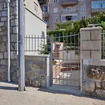 Apartament Rhea Silvia