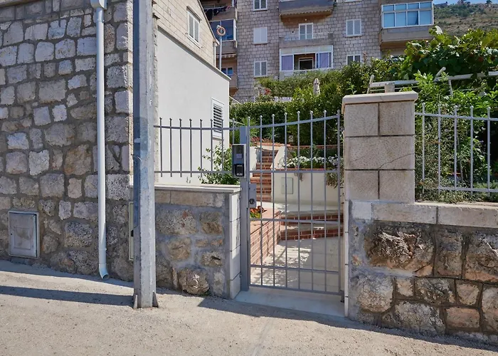 Appartamento Rhea Silvia